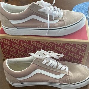Vans Women's Tan Sneakers
